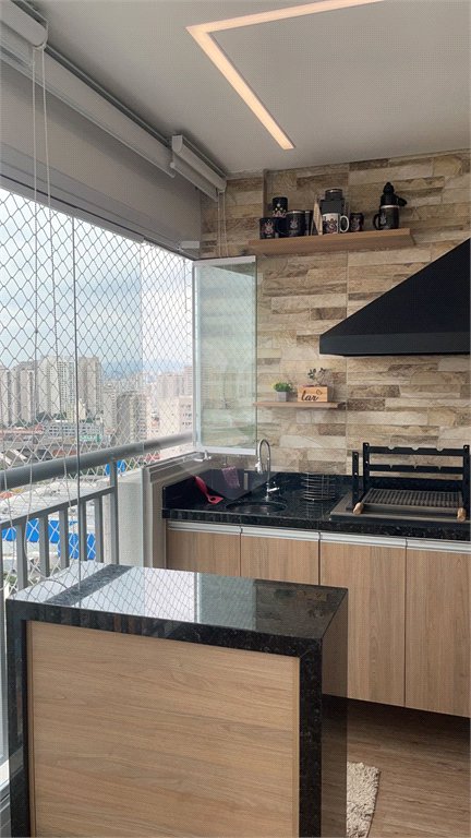 Condomínio Clube Apartamento Varanda gourmet 2 dormitórios sendo 1 suíte 1 vagas.