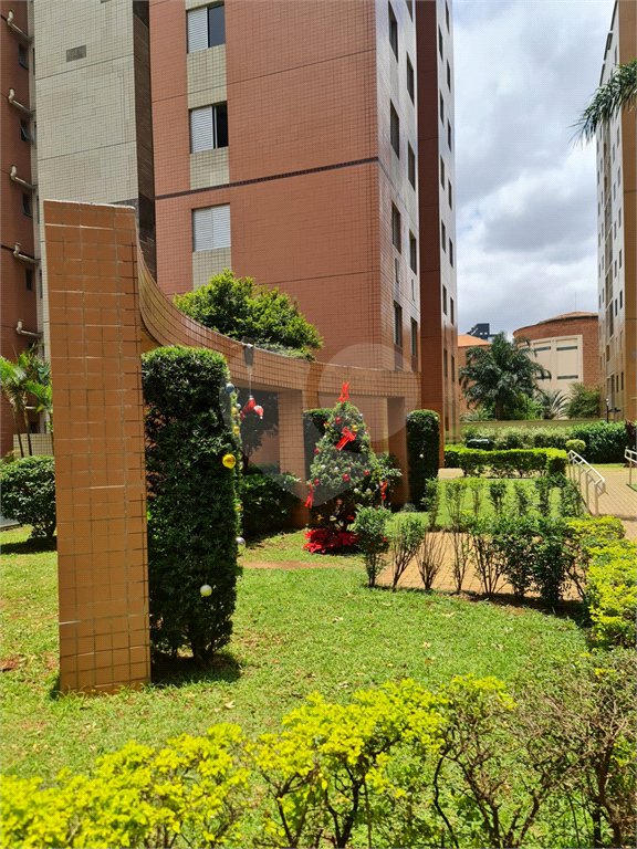 Apartamento à venda com 65m² -Cambuci