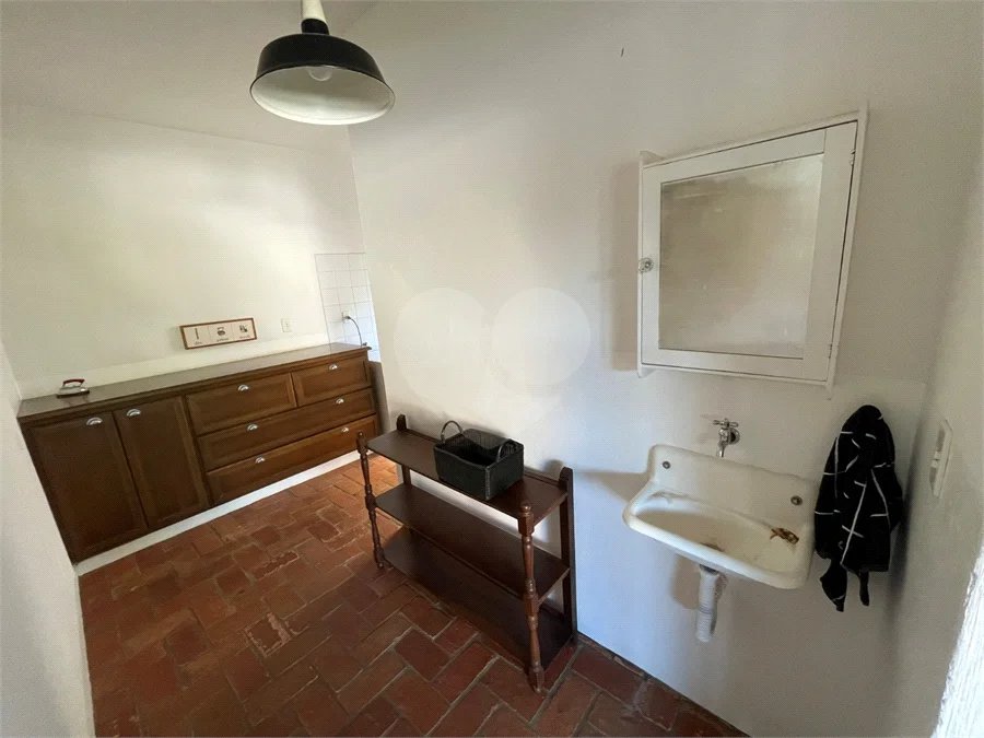 CASA CONDOMINIO DAMHA II