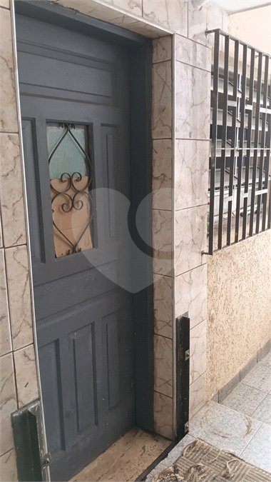 Térrea 02 dormitórios, localização privilegiada. Próximo a tudo