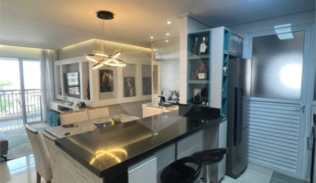 Apartamento à venda com 3 quartos, sendo 1 suíte,  em Vila Regente Feijó, São Paulo, SP