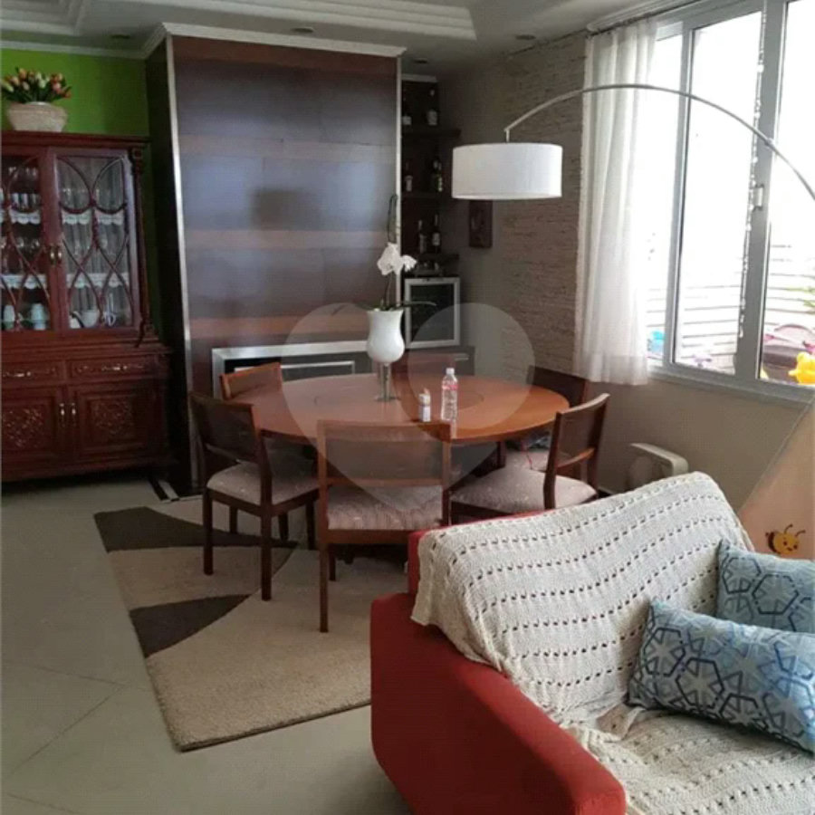 Cobertura com 250m², 3 dormitórios (2 suítes ), 2 vagas de garagem, à venda no bairro Osvaldo Cruz, em São Caetano do Sul