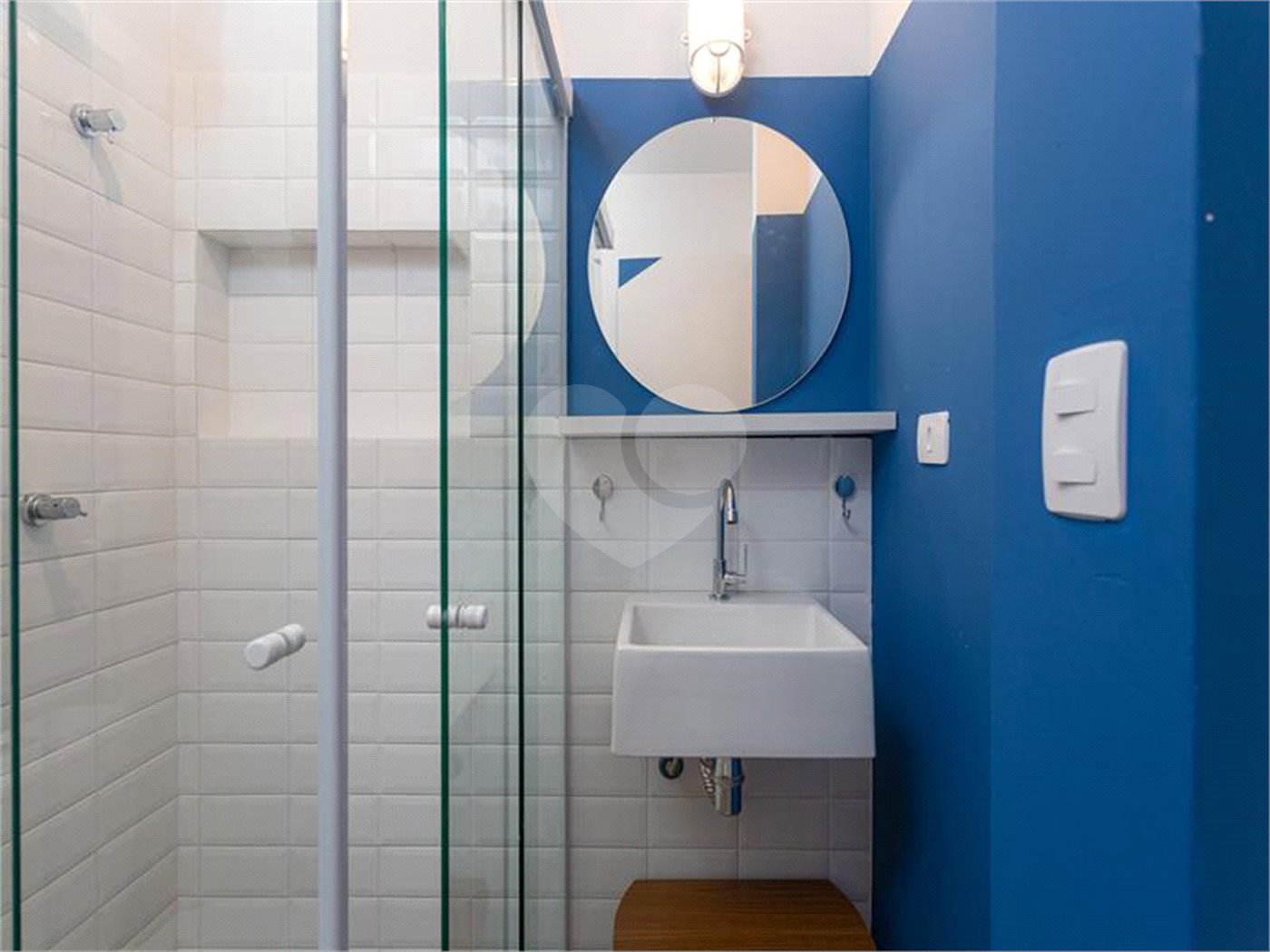 Excelente oportunidade para reformar e ficar com o apartamento dos seus sonhos!