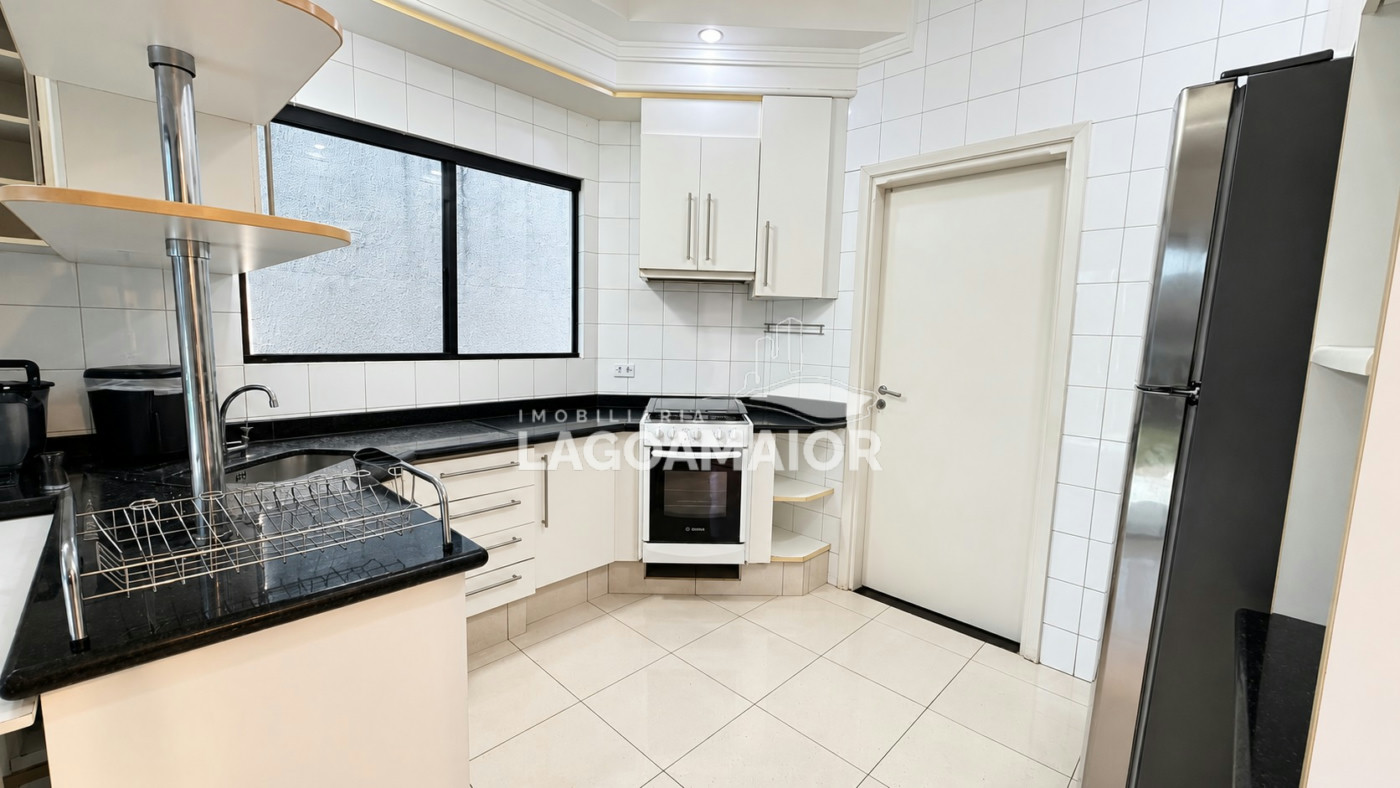 Casa à venda com 4 quartos, sendo 4 suítes, em Jardim Alvorada, Três Lagoas - MS