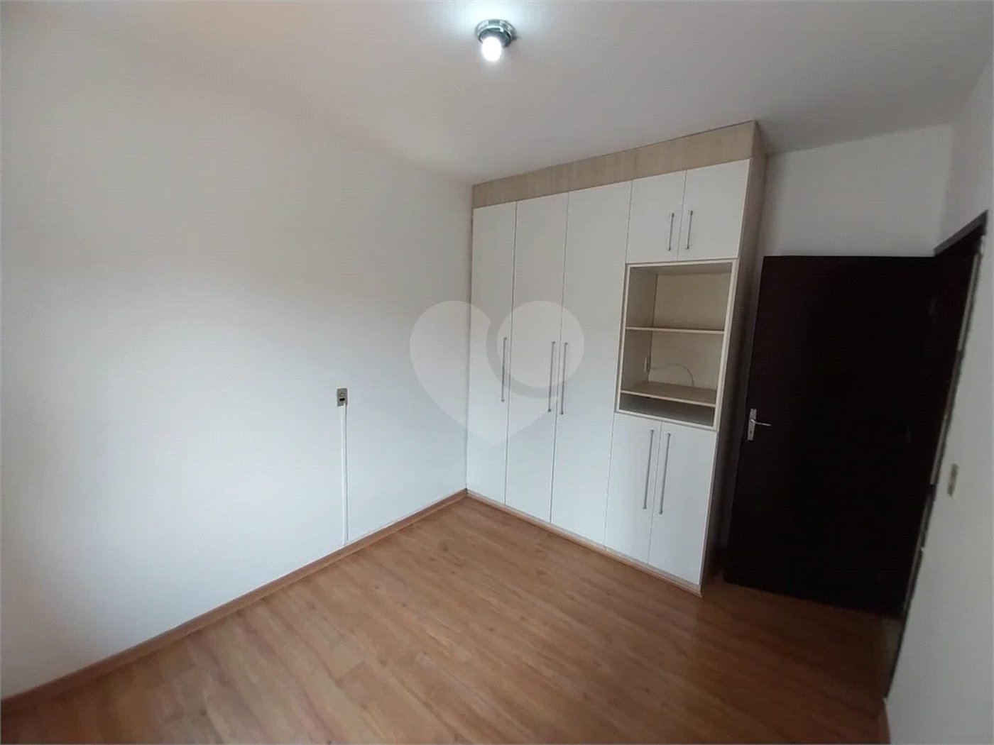 Casa à venda com 3 quartos em Vila Bossi, Louveira, SP