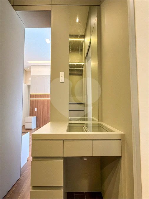 Casa Térrea Evidências - Indaiatuba/SP - R$ 1.950.000,00 - Área Total 307,33 m² - Área Construída 201,90 m² - TÉRREA - 03 suítes sendo a master com closet; Escritório; Lavabo; Cozinha com cooktop, forno, micro-ondas e coifa; Móveis planejados na hall de entrada, sala, escritório, cozinha, gourmet, s