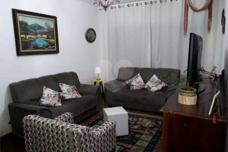 Casa à venda com 3 quartos, sendo 1 suíte, em Interlagos, São Paulo, SP