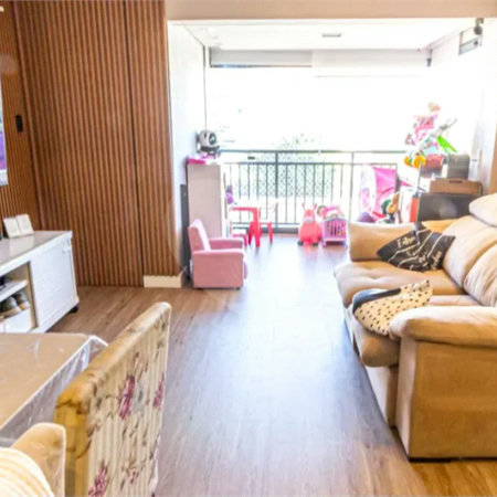 Apartamento à venda na Moóca, 68m², 2 dormitórios, 1 suíte, 1 vaga, ar condicionado, varanda, lazer completo