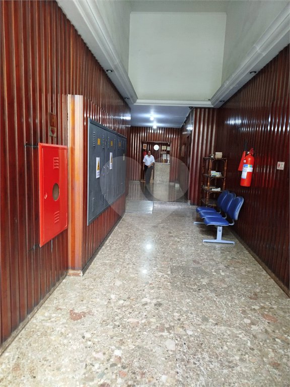 APARTAMENTO 33 M2 - PRÓXIMO METRÔ SÃO BENTO
