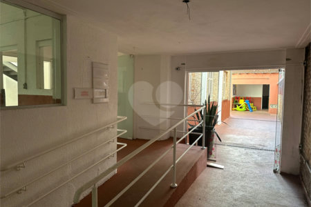 Excelente Casa Térrea Comercial em Região Nobre !!!