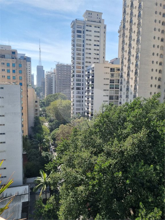 Apartamento à venda com 4 suítes em Cerqueira César, São Paulo, SP