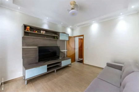 Casa Térrea à venda com 3 quartos, sendo 1 suíte, em Interlagos, São Paulo, SP