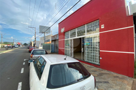 Galpão comercial na Avenida São Carlos- Vila Lutfalla