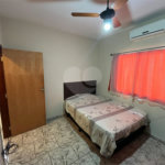 Casa a venda com 2 dormitórios na Vila São José