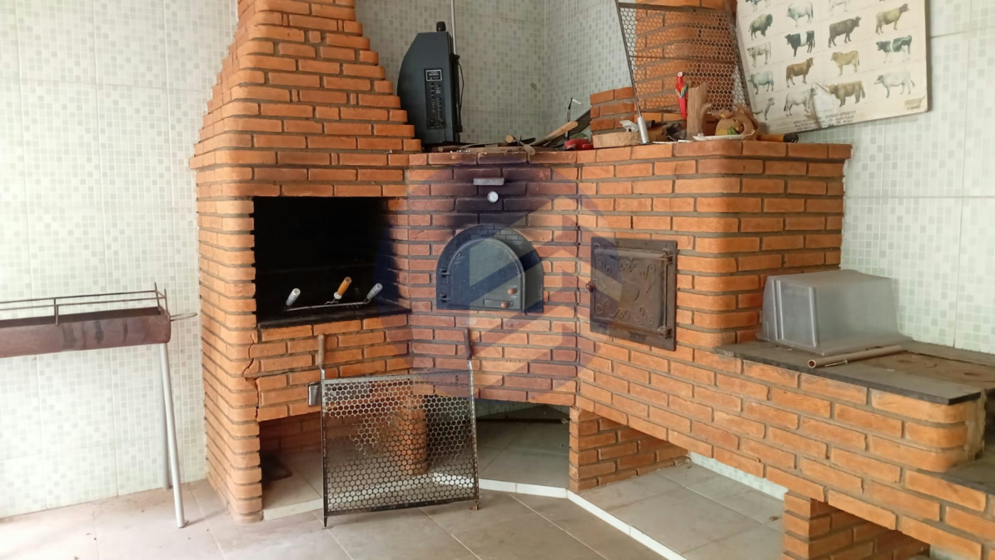Sobrado residencial/comercial para alugar com 4 quartos, sendo 1 suíte, em Parque Ipê, São Paulo - SP