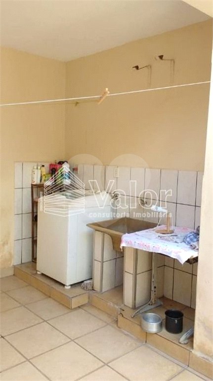 Casa térrea no Jd Hikari são Carlos