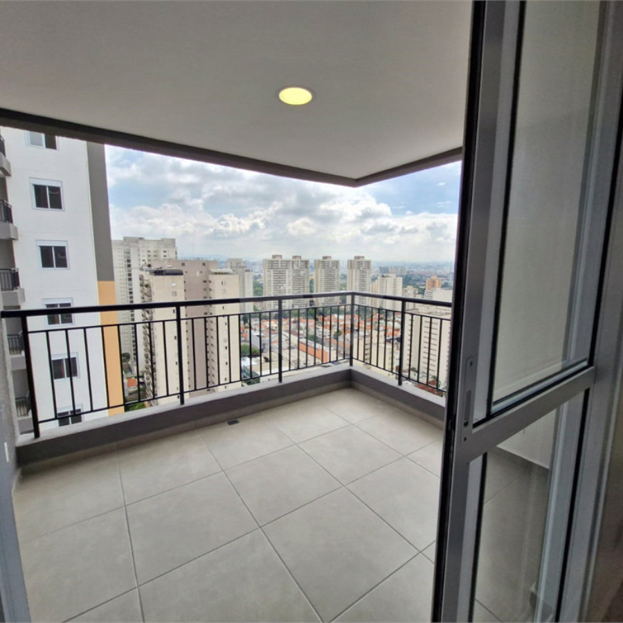 Apartamento à venda no Belém proximo do metro a 50 metros.Com 40m² 1 dormitório 1 vaga coberta,sacada infra estrutura de ar condicionado.Aceita e estuda Permuta.