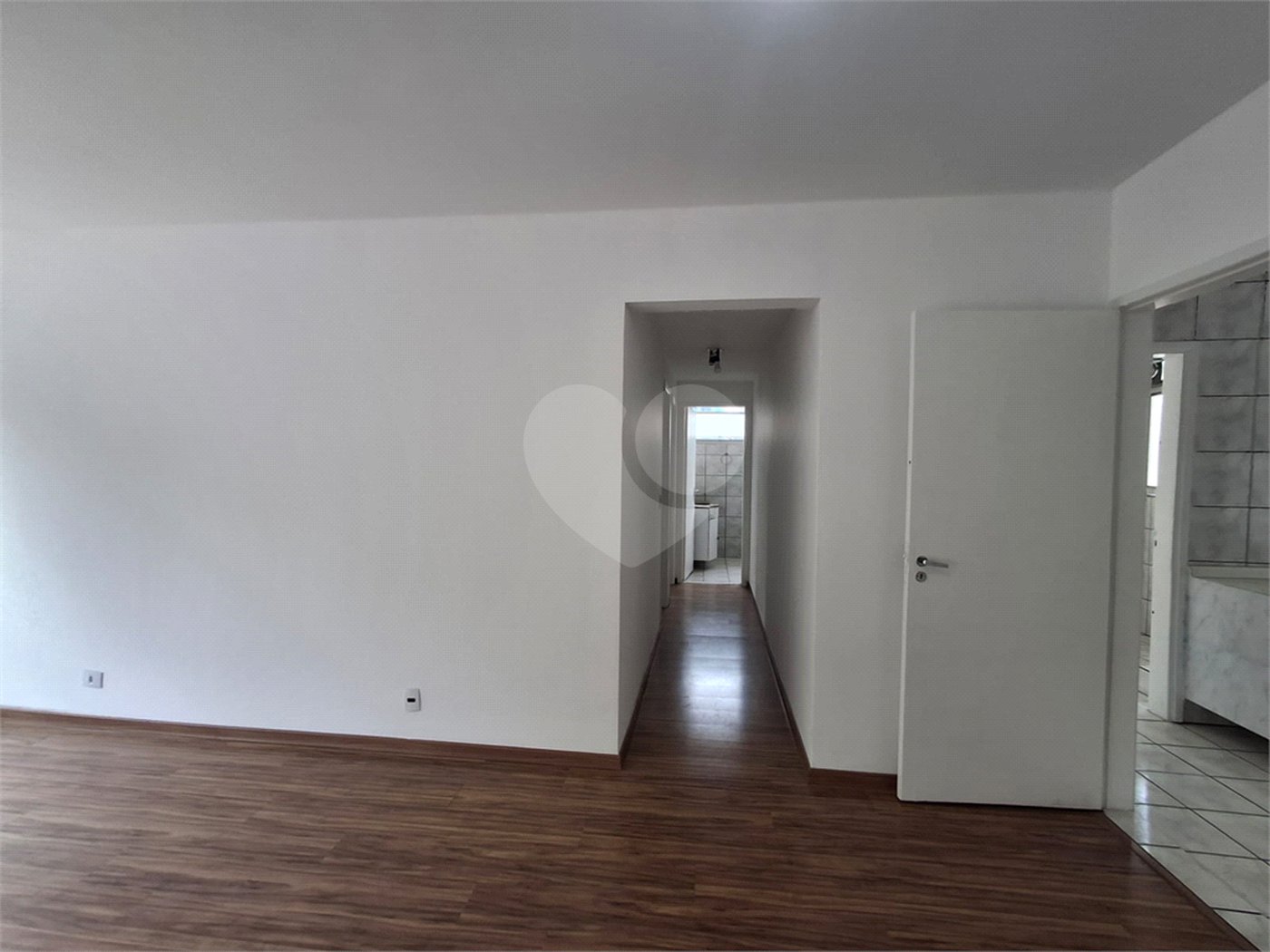 Apartamento a venda na Vila Clementino com dois dormitórios