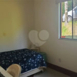 Casa à venda com 3 suítes no condomínio Vale da Santa Fé, Vinhedo - SP