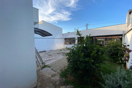 Casa térrea no Samambaia.