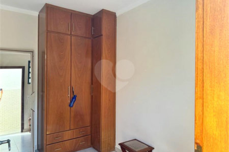 Sobrado com 5 dorm. sendo 2 suites
