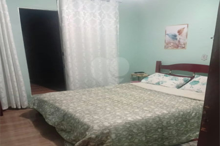 Casa térrea com 125,00 m² .
