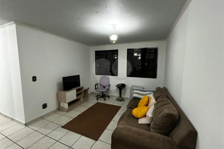 Apartamento com 03 Dormitórios, á venda, em São Carlos-SP.