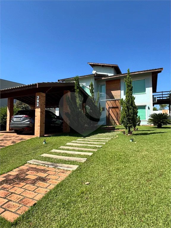 Lindo sobrado no Recanto das Águas de São Pedro - SP