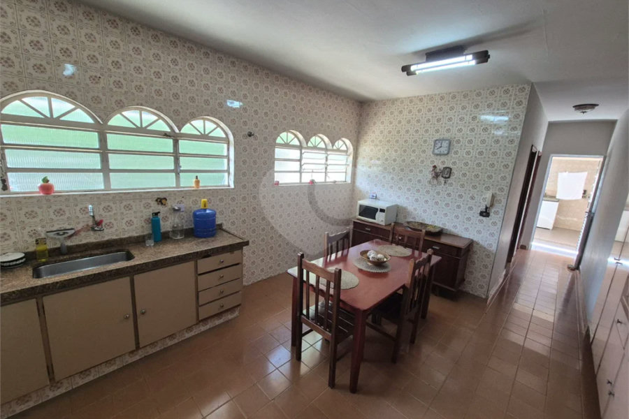 Casa à Venda na Vila Rezende – Piracicaba/SP - Ideal para moradia ou investimento comercial (clínicas, escritórios, consultórios