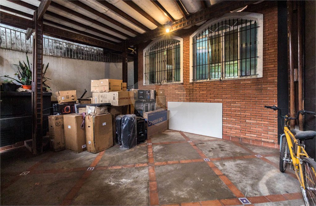 Sobrado na Saúde c/133m2 - 3 Quartos/1 Suíte/2 Vagas paralelas na garagem