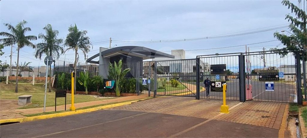 Casa Térrea no Condomínio Residencial Valencia Ilha Turia.