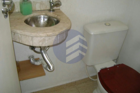 Casa à venda com 3 quartos, sendo 1 suíte, no condomínio Res Green Ville, São Paulo - SP