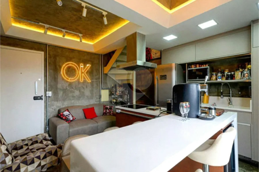 Apartamento Duplex à Venda em Vila Andrade com 50m² São Paulo SP