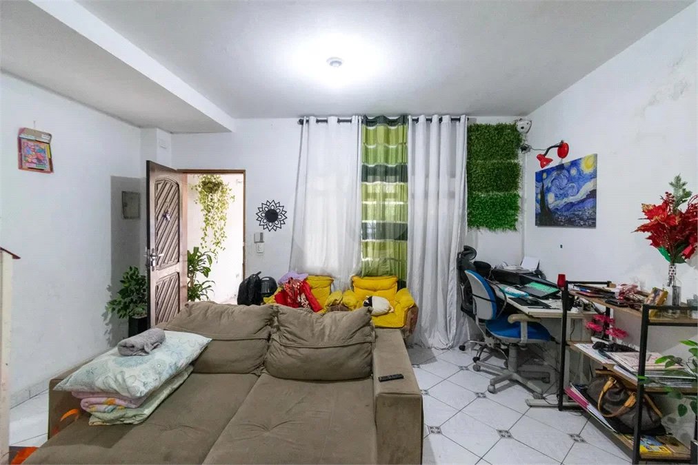 Casa à venda com 177m², 3 quartos e 2 vagas
