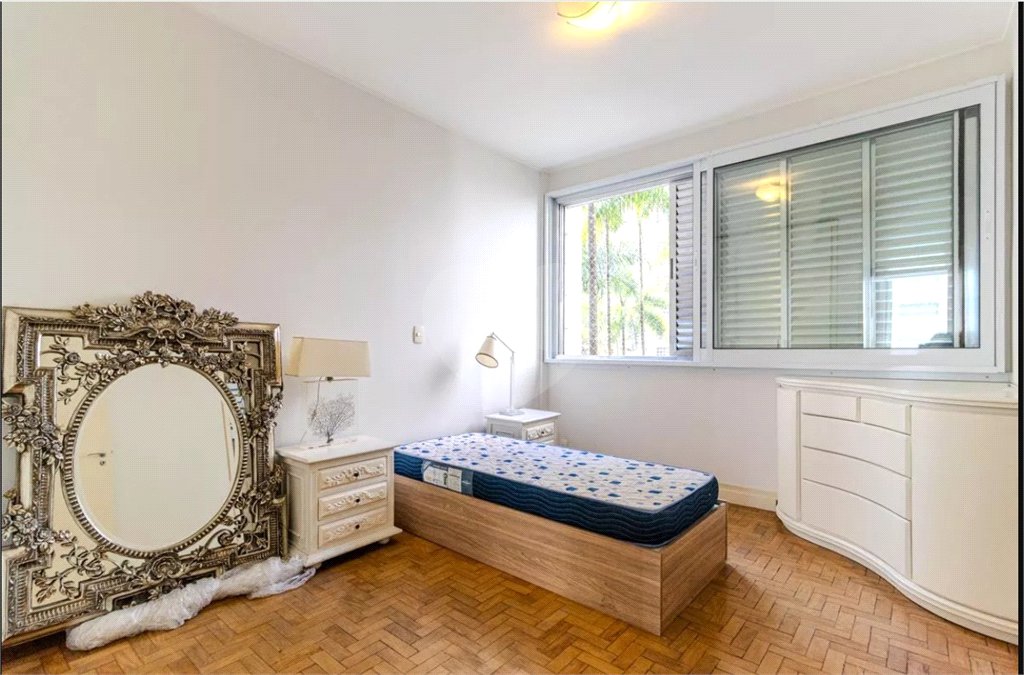Apartamento à venda com 167m², 3 quartos e 2 vagas