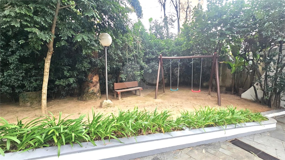 Apartamento para alugar com 3 quartos, sendo 1 suíte, em Granja Julieta, São Paulo, SP