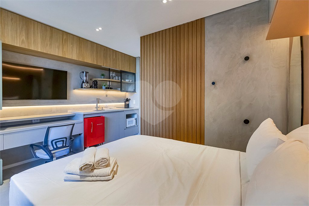 Apartamento com 24m² próximo a avenida Paulista e Metrô Consolação.