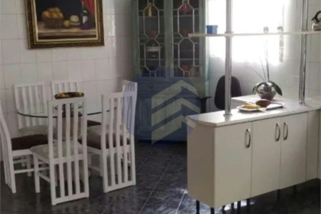 Sobrado à venda ou para alugar com 3 quartos, sendo 1 suíte, em Jaguaré, São Paulo - SP