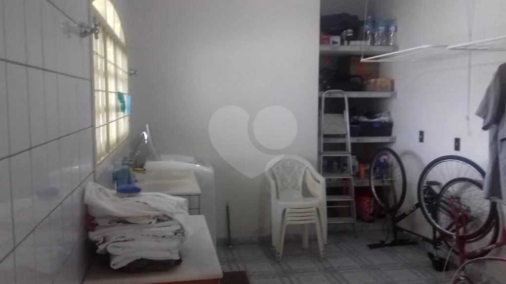 Lindo sobrado com suíte master.