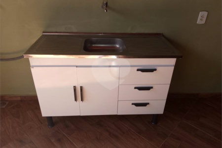 Casa a venda com 2 dormitorios sendo ! suite em iIbate