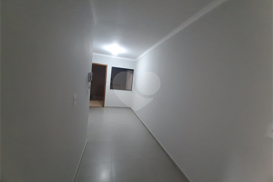 Apartamento VENDER na Vila Nivi, com 37m2, 2 quartos, 2 banheiro, sala, cozinha, SEM vaga