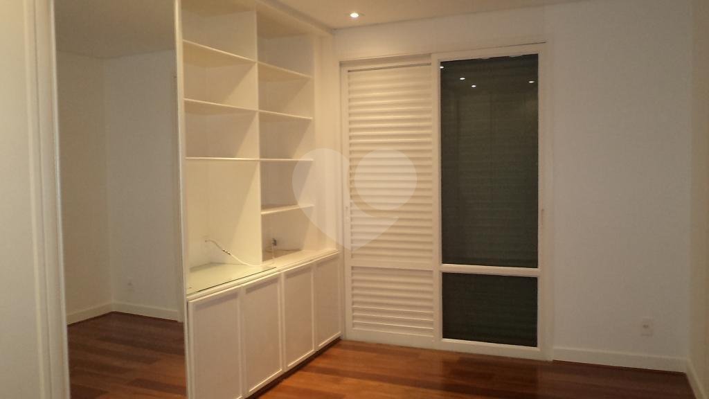 Apartamento para alugar com 4 suítes em Alto da Boa Vista, São Paulo, SP