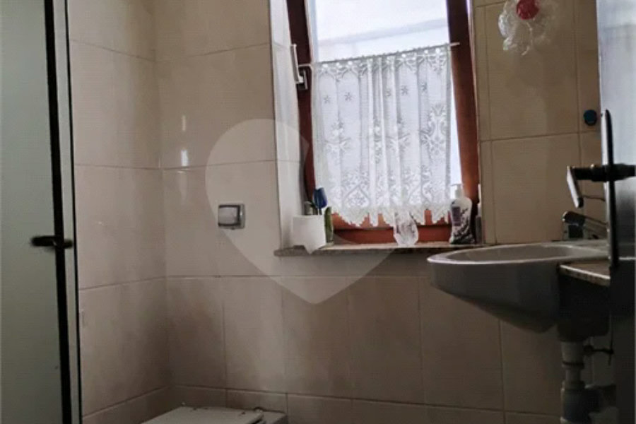 Vende-se ou Aluga-se Casa com 400 m2 na Vila Mascote