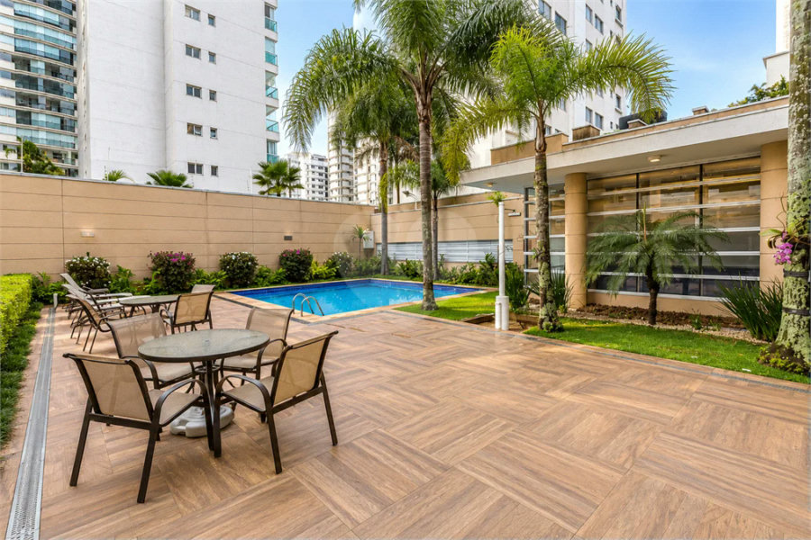 Apartamento mobiliado para locação em Moema | 275 m² | 3 suítes | 4 vagas