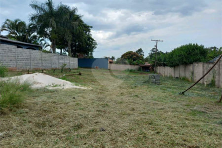 Terreno com 2.010,00 m² .