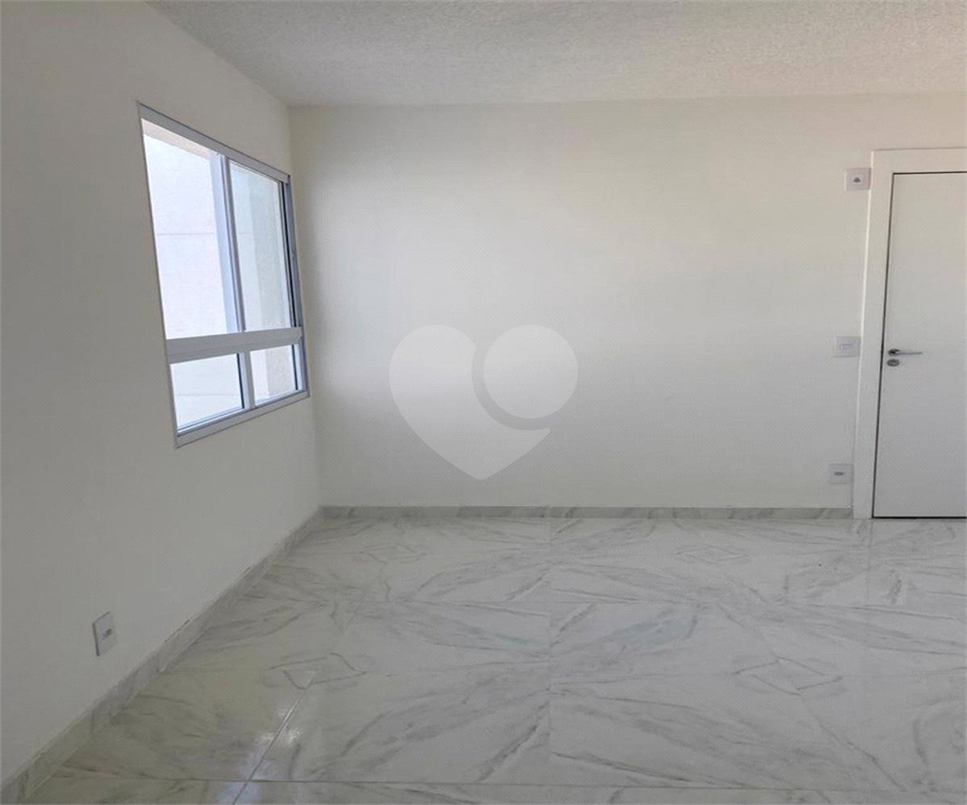 Apartamento Com Dois Dormitórios