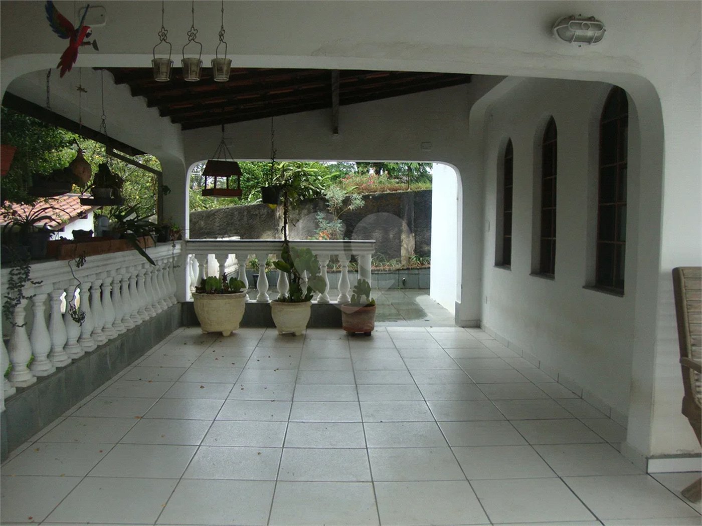 Chácara à venda com 5 quartos, sendo 2 suítes, em Jardim Arujá, Arujá, SP