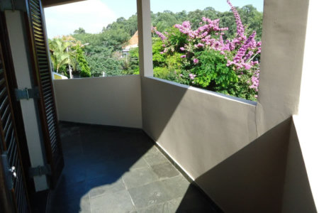 Oportunidade Imperdível no Condomínio Parque dos Príncipes: Sobrado de Alto Padrão!