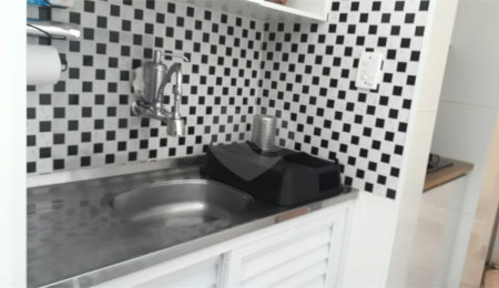 Flat à venda com 1 quarto em Bela Vista, São Paulo, SP