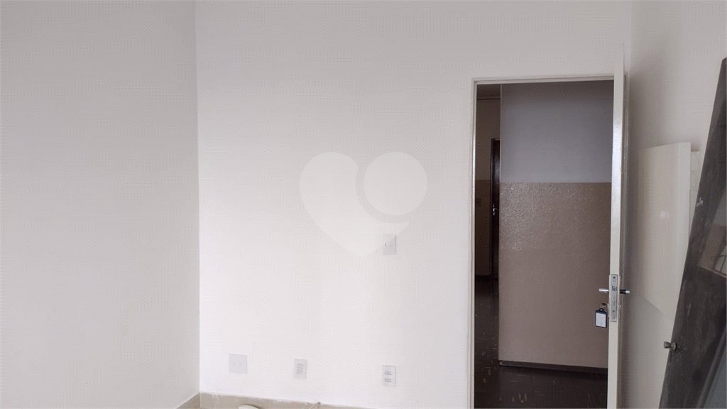 Apartamento no Condomínio Residencial Itaipu